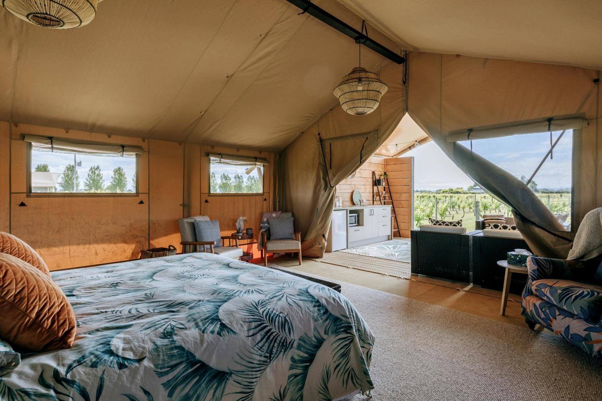 Villas & Vines Glamping 哈士汀 外观 照片