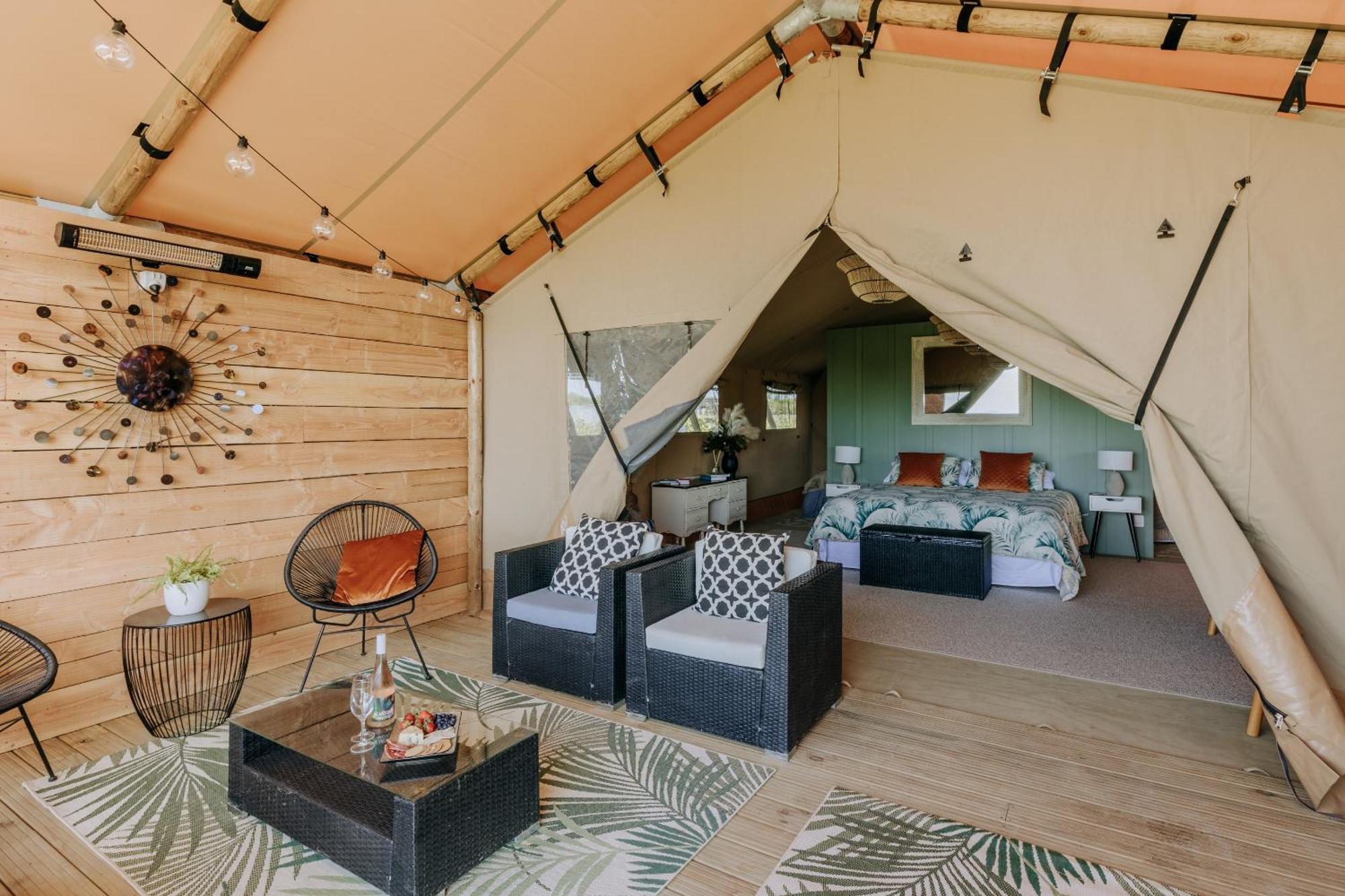 Villas & Vines Glamping 哈士汀 外观 照片