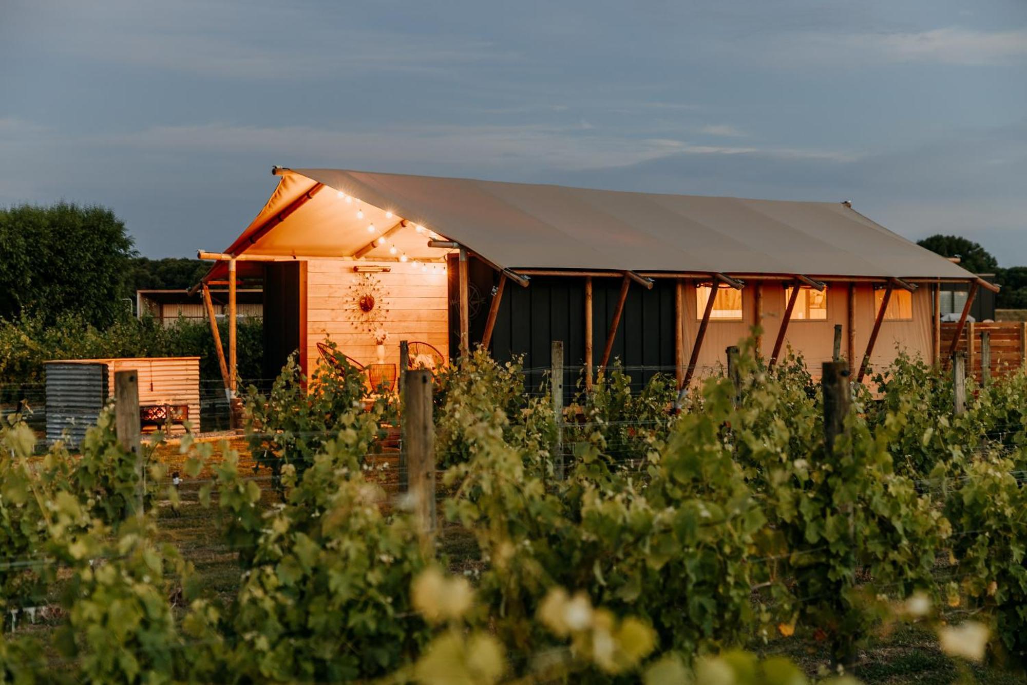 Villas & Vines Glamping 哈士汀 外观 照片