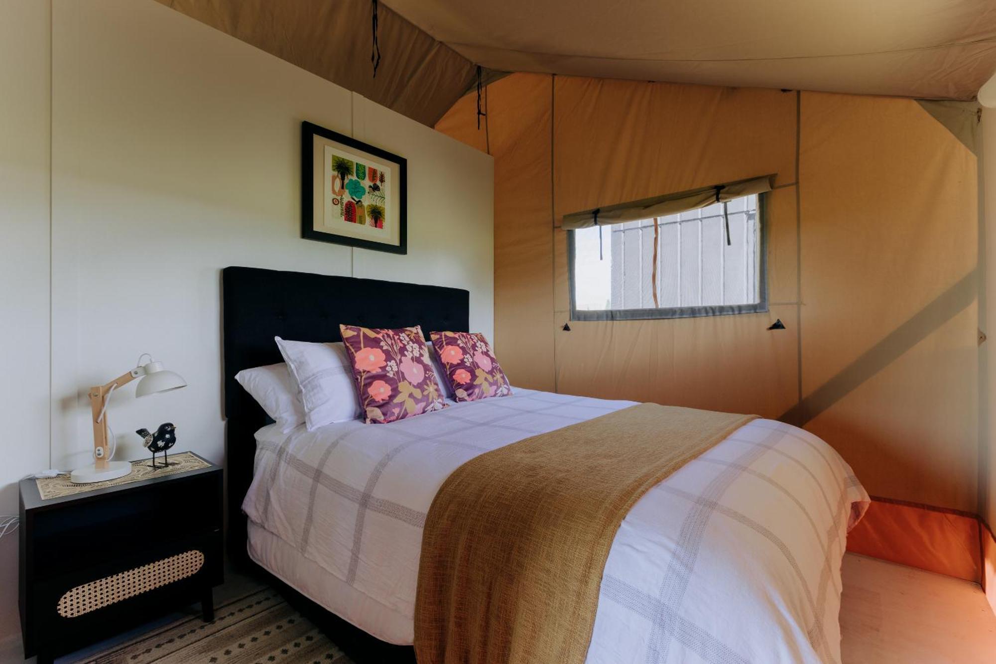 Villas & Vines Glamping 哈士汀 外观 照片